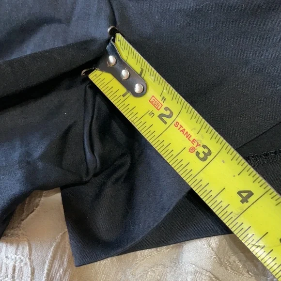 Metaphor SZ 4 Black Shorts with Belt Loop and Pockets - Picture 8 of 16